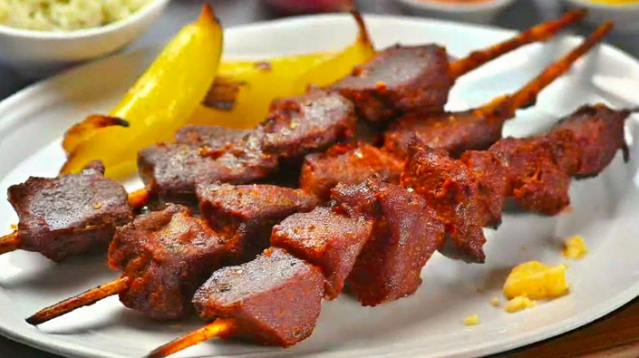 Cómo Preparar Anticuchos: Una Deliciosa Tradición de la Cocina Peruana