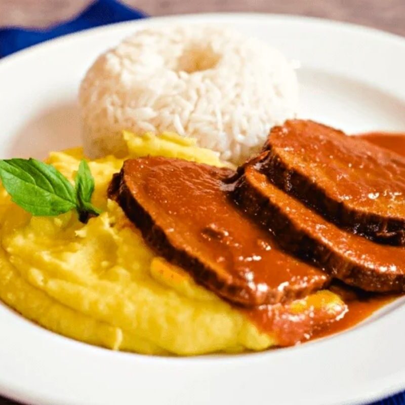 Asado de carne con puré: Cómo preparar este delicioso platillo